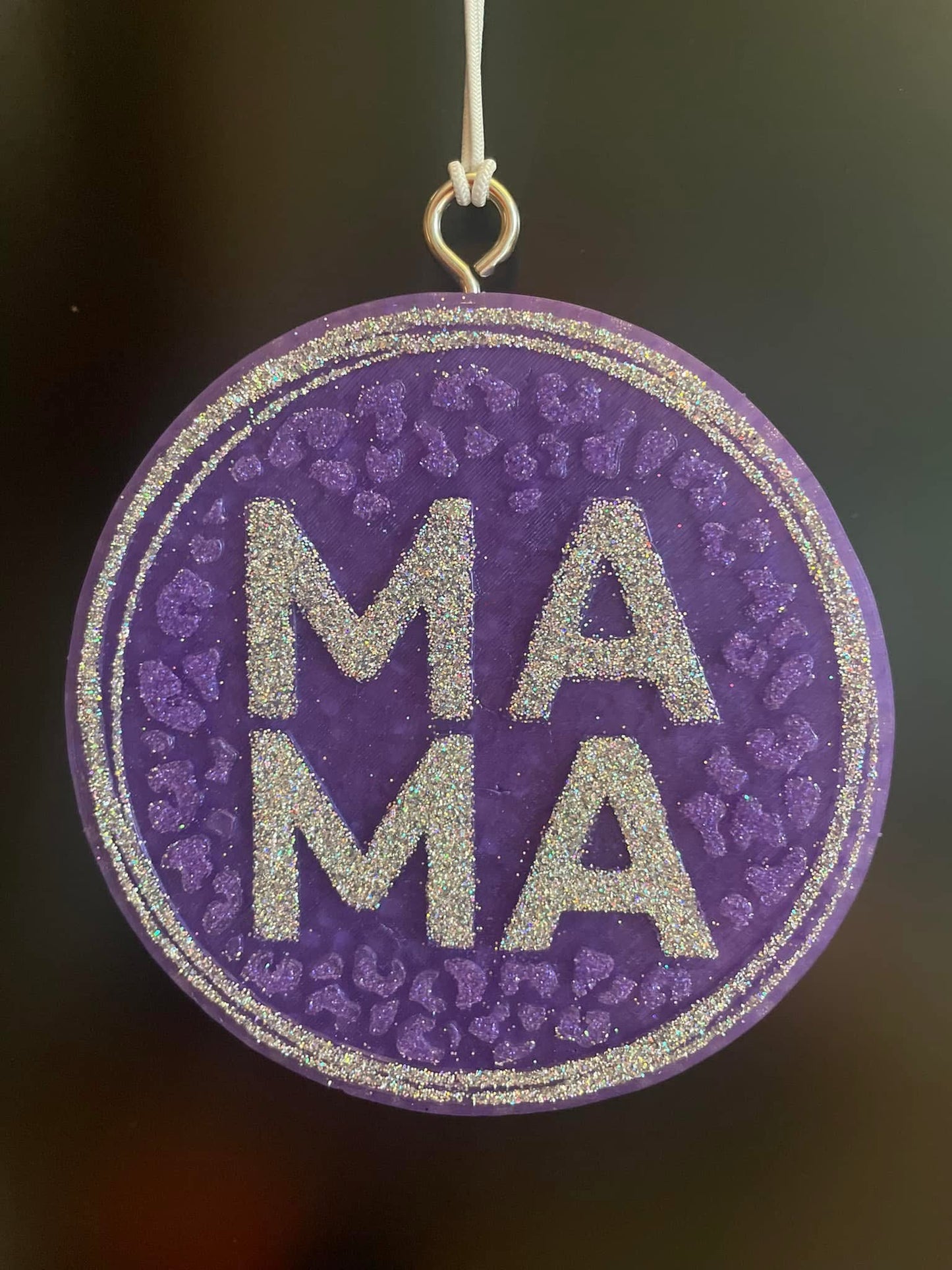 Round Mama Freshie